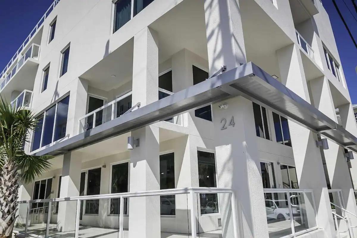 The Avalon Club Hotel Clearwater Beach Bagian luar foto